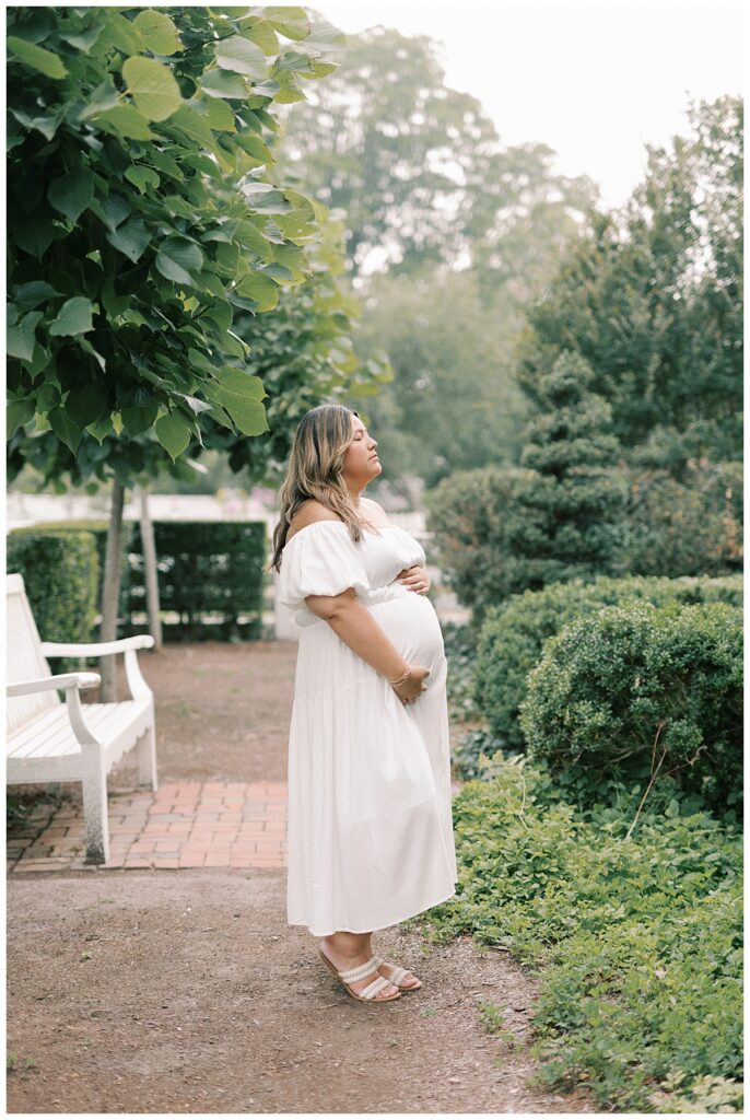 maternity portraits in Richmond, Virginia